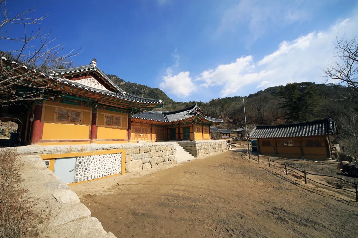 청평사 해안 산책로 (출처 : 한국관광공사)