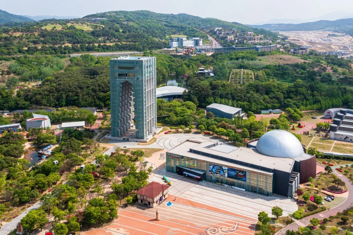 엑스포공원 핫플레이스 (출처 : 한국관광공사)